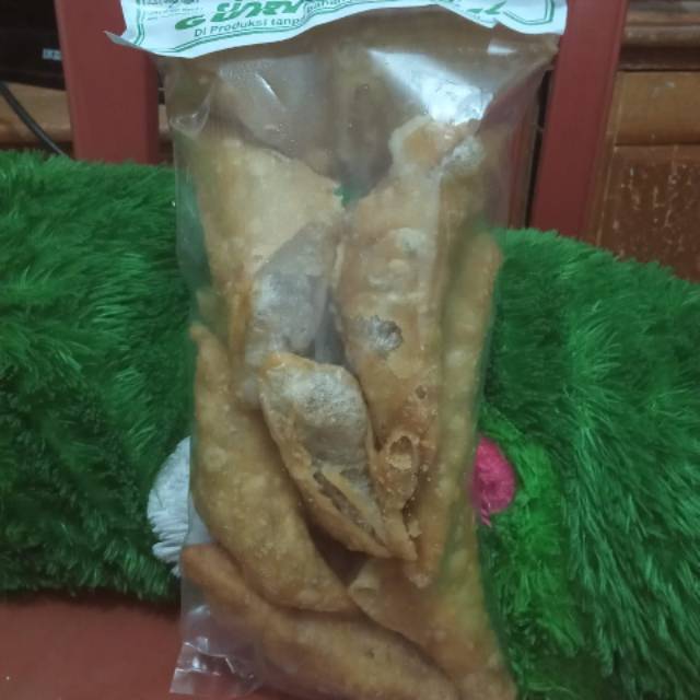 

makanan ringan siomay segi tiga