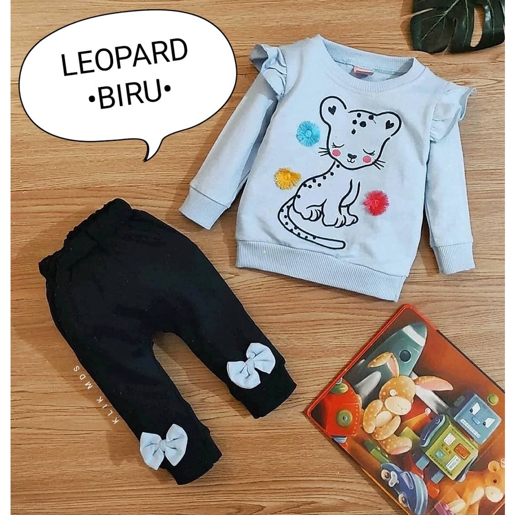 Baju Bayi Perempuan Setelan Atasan Dan Celana Motif King Giraffe 1 Ukuran