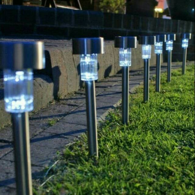 Lampu taman LED tenaga surya/lampu solar cell/lampu taman otomatis