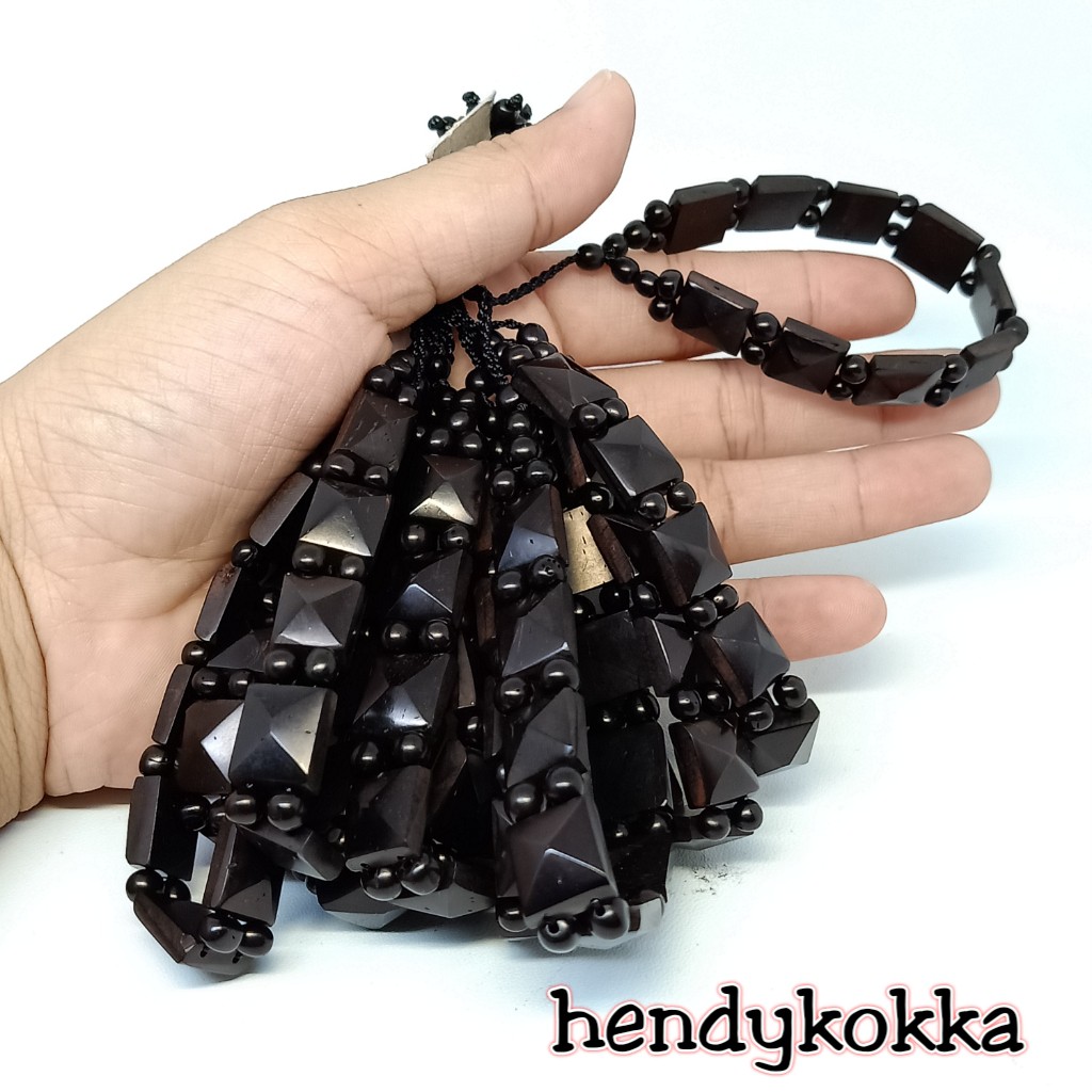 10 gelang kokka kaukah plat piramid hitam