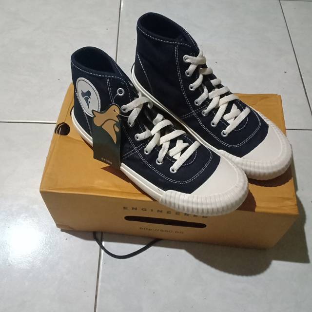 Brodo vulcan hi navy size 41