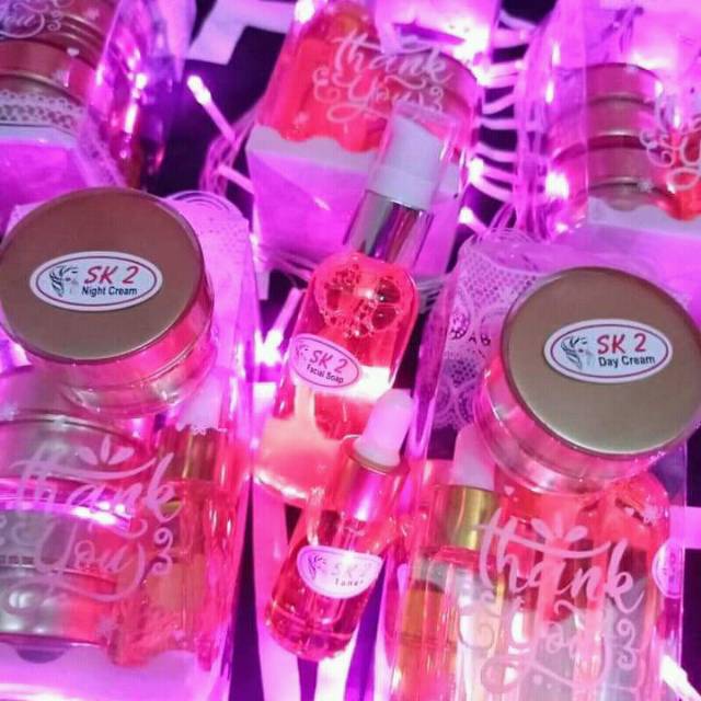 SK2 gold cream original