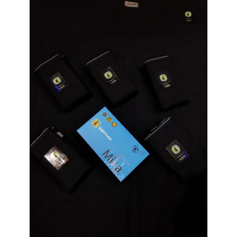 sarung gajah duduk  Polos Hitam Polos Putih Gajah duduk Mika