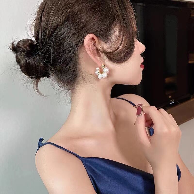 Anting Stud Mutiara Bentuk C Geometris Gaya Vintage Korea Untuk Wanita