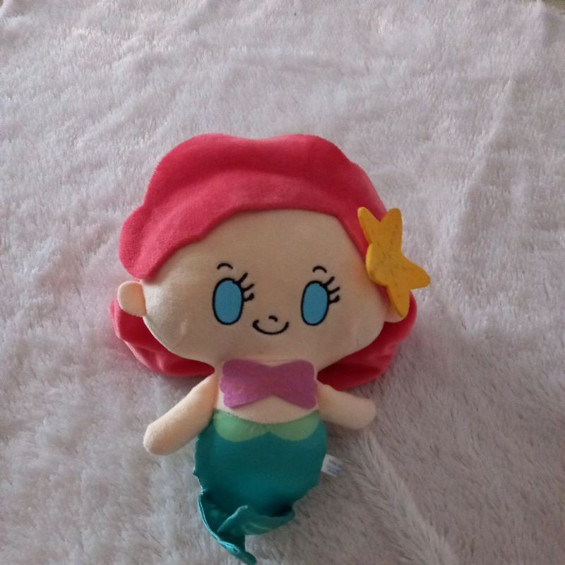 Boneka ariel