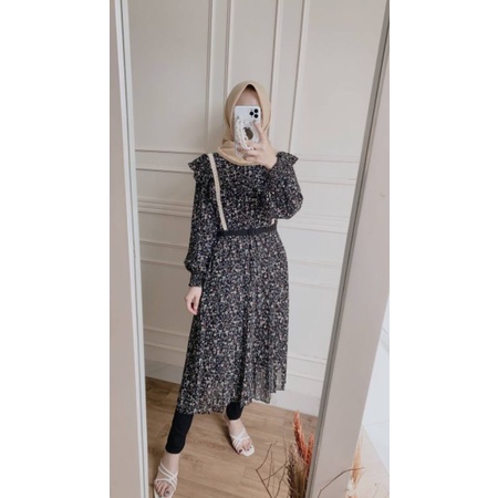 Nama Produk: Dalea Lace Ruffle Tunik