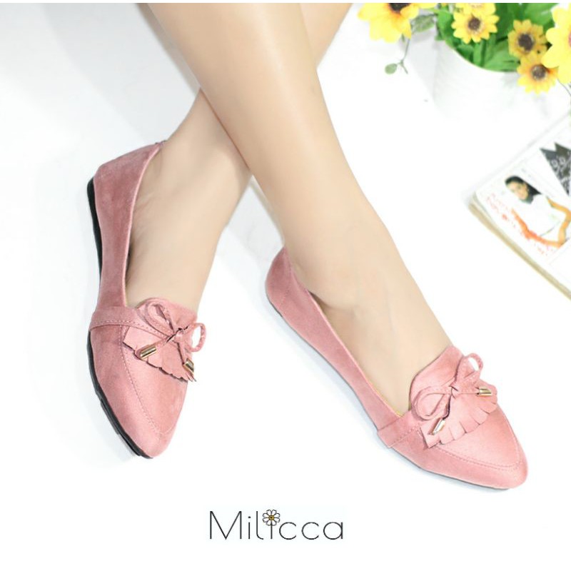 Milicca Sepatu Flat Kasual Krilise