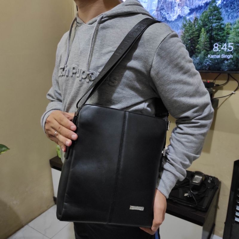 READY, SLING BAG PRIA ORI HUSH PUPPIES, SALEE