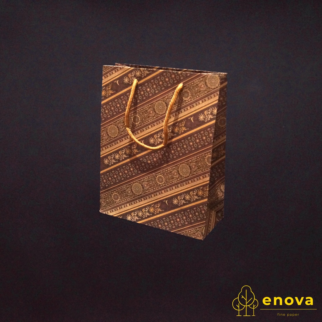 

Craft Paper Shopping Bag / Gift Bag Hampers Batik Vertical 25x20cm