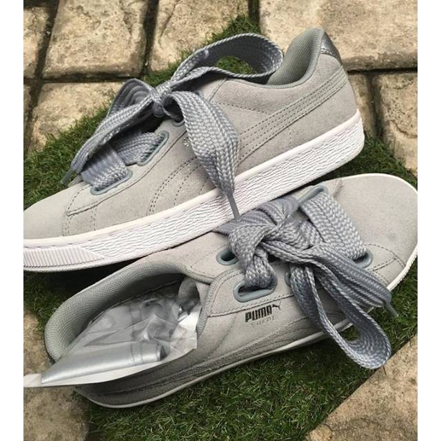 Puma Suede Heart women size 39 sepatu second