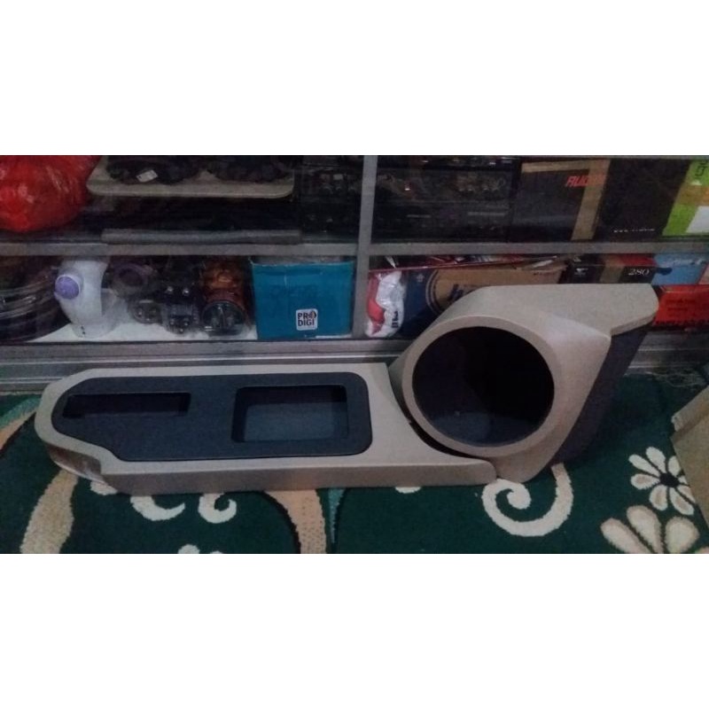 Box Sudut Custom plus Tempat power Avanza Xenia