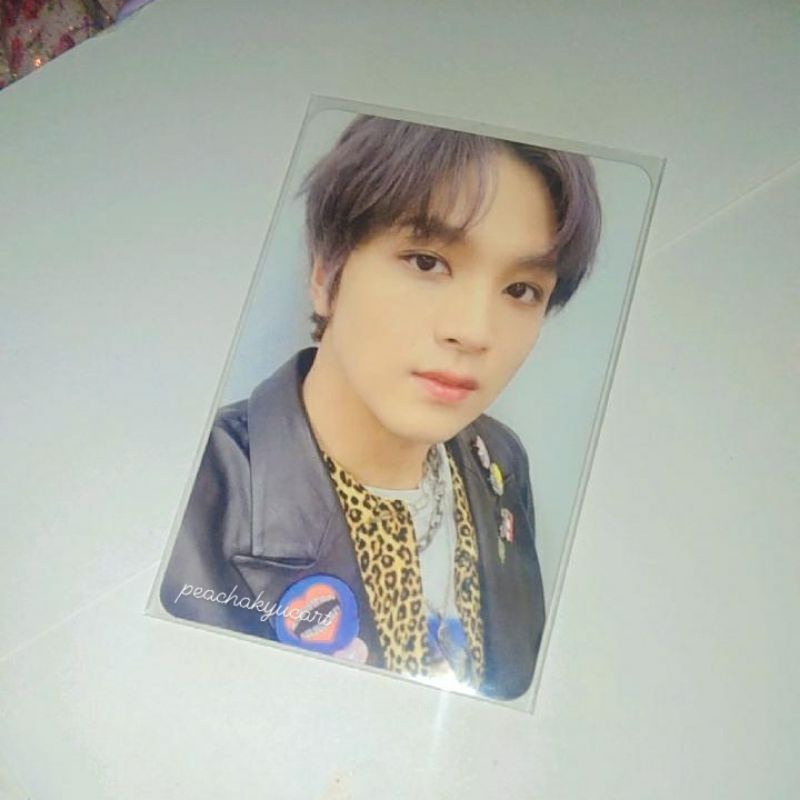 Haechan luggage sticker earthquake [booked]