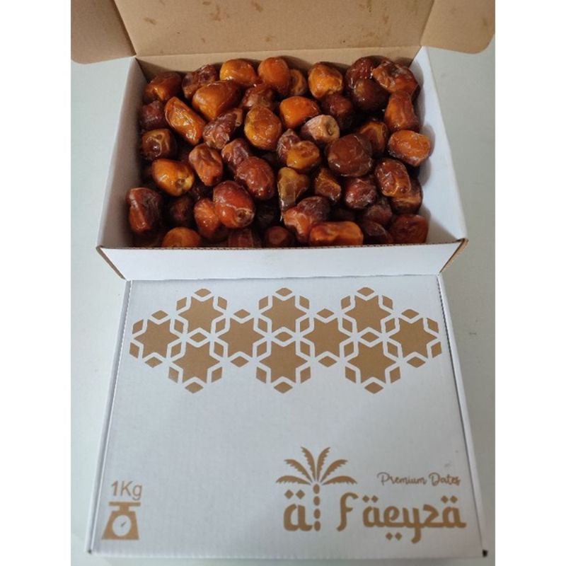 

Kurma Sukari Al Faeyza 1 Kg || Kurma Sukari Al Qassim Box 1 Kg