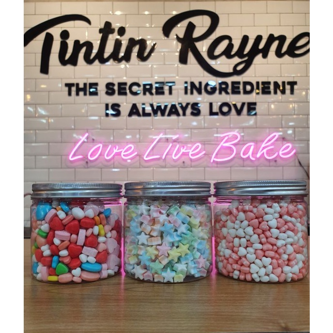 

PROMO SPRINKLE 250GR COLOURFULL HEART CANDY EDIBLE , HEART CANDY BEADS , PREMIUM RAINBOW STAR SUGAR BEADS