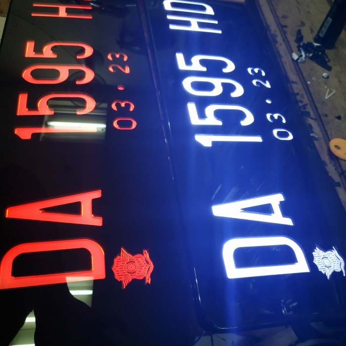 Cover custom plat nopol mobil variasi nopol led