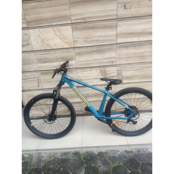 united dominate A one