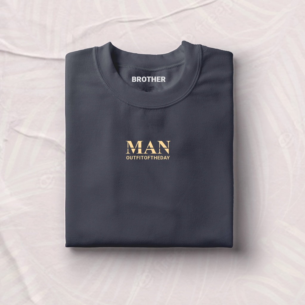 BROTHER STORE - Kaos Distro Pria - KAOS COWOK CEWEK - Kaos Kata Kata - Articel MAN TEXT GOLD Premium