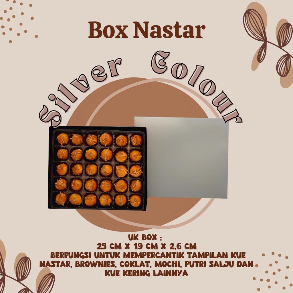 

BOX PACKAGING / DUS KUE / BOX KUE / PACKAGING MAKANAN / COOKIES / KOTAK BOX Silver + INNER (10 set)