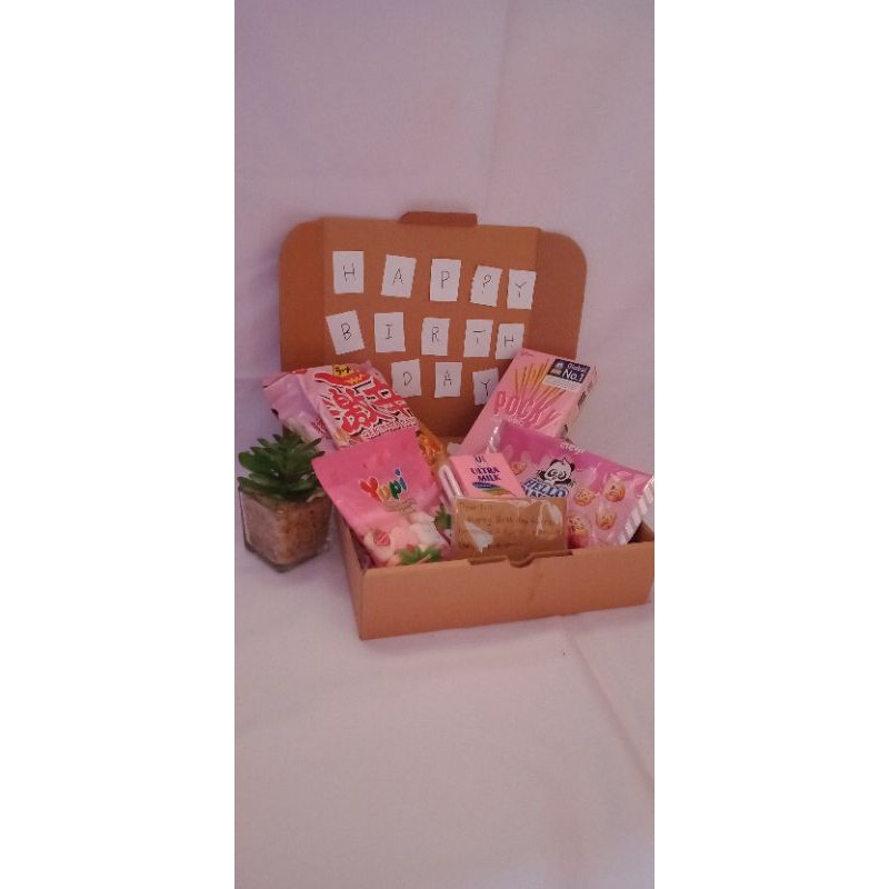 Snack box gift | gift box | gift birthday ( warna pink)