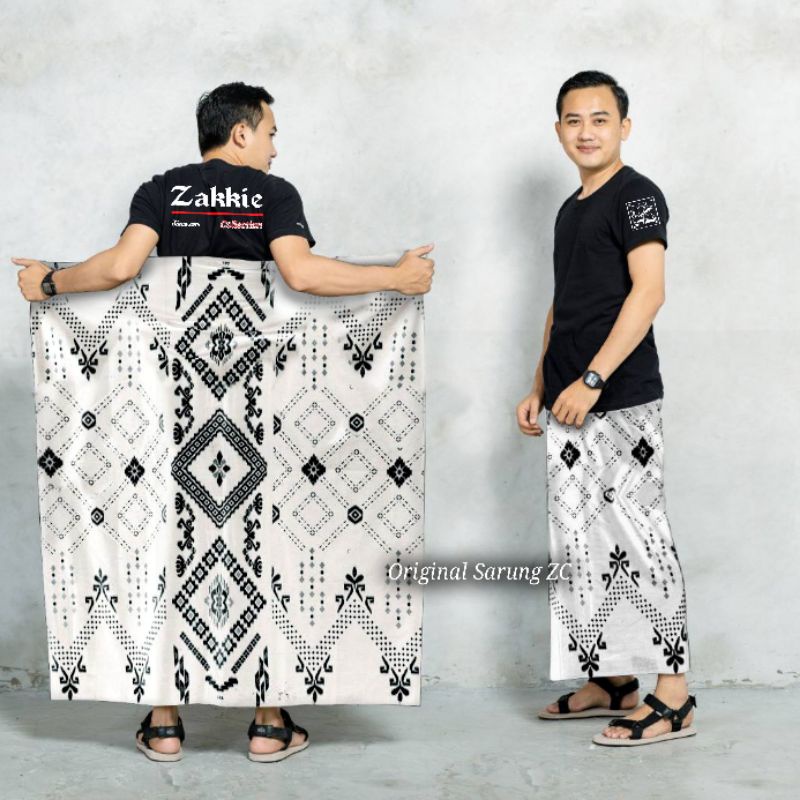 SARUNG PRIA TERBARU MOTIF TEROMPAH SHOLAT DEWASA SARUNG MOTIF BALIMUN SARWON-Plaikat putih
