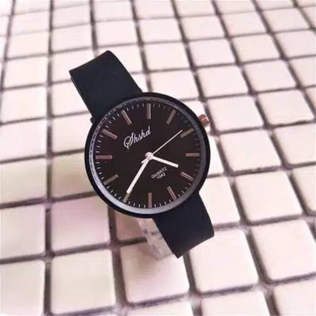 RM - Jam / Jam Tangan / Jam Tangan Wanita / Jam Tangan Analog Wanita  / Jam Tangan  SHSHD - Hitam