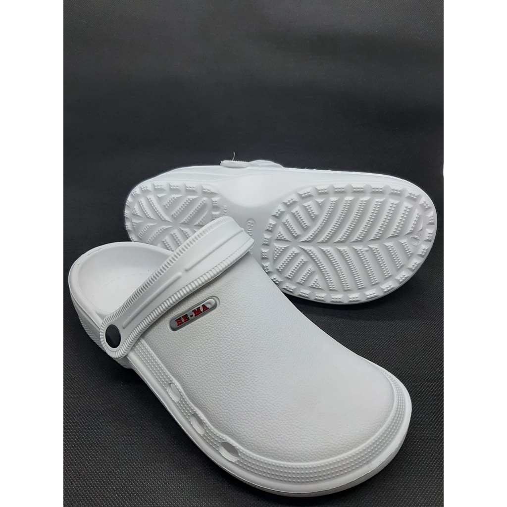 Sandal Baim Putih/sandal perawat size wanita 36-40