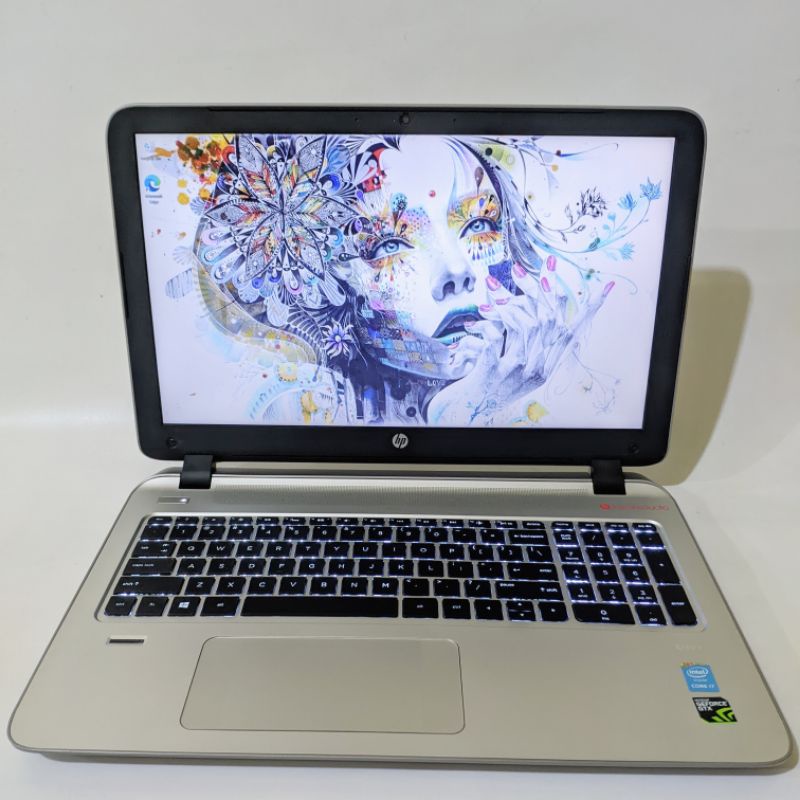 Laptop editing/rendering/design Hp Envy 15 - core i7 - ram 16gb Dual vga Nvidia GTX 850m