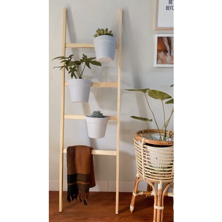 ladder / tangga kayu / tangga kayu aesthetic