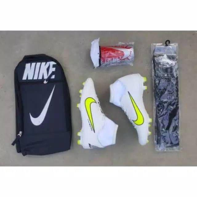 Paket komplit sepatu bola nike boot superfly sepatu sepakbola nike mercurial hypervenom cr7-Putih