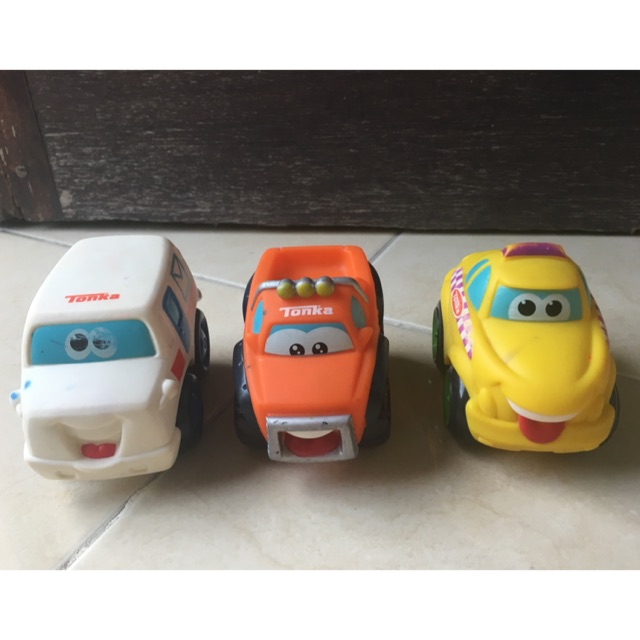 Take all Preloved hasbro tonka chuck car big 4”