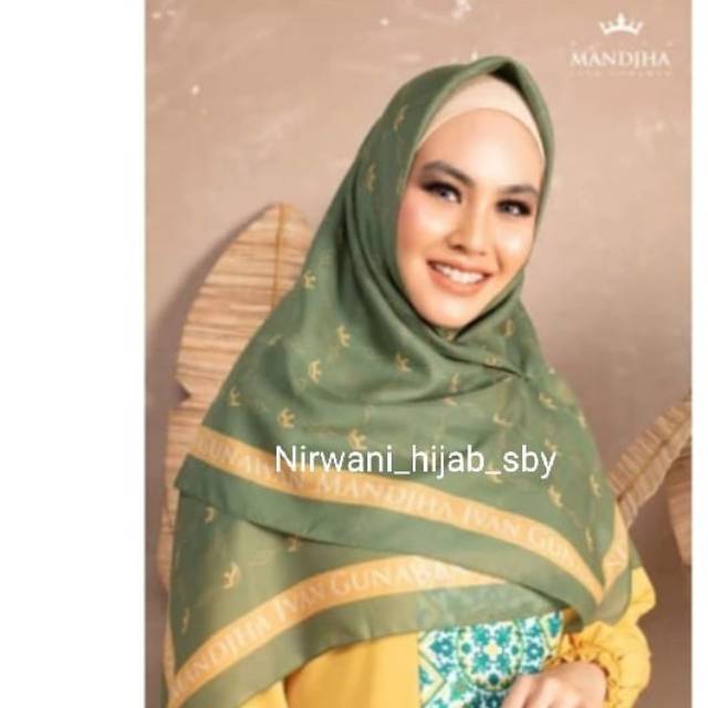 Mandjha hijab Ivan Gunawan