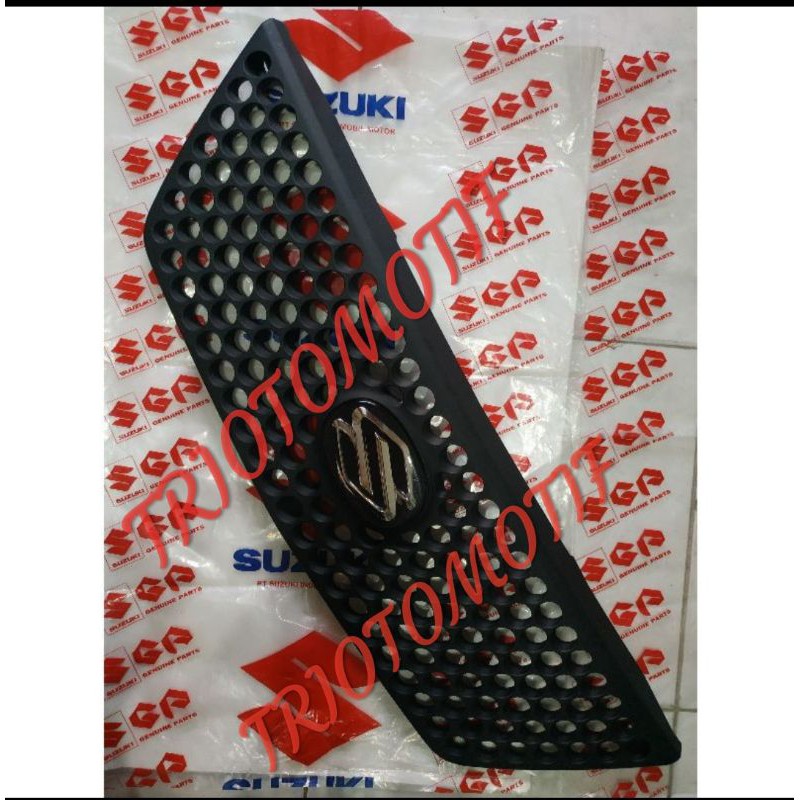 Grille bumper depan atas  sama emblem "S"  Suzuki AERIO/  BALENO NEXT-G 1.5 type 1