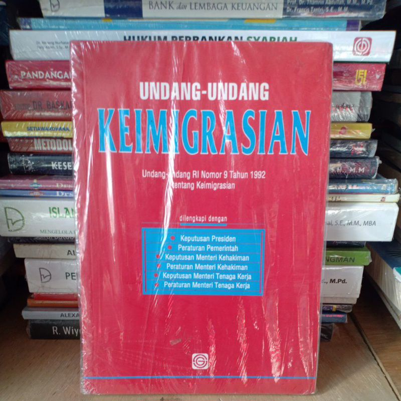 BUKU UNDANG-UNDANG KEIMIGRASIAN