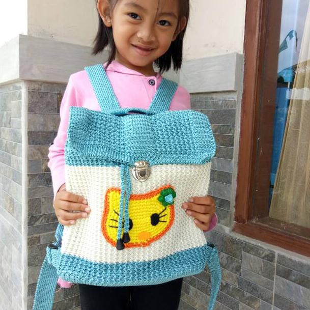 Terlaku‚ Tas gendong rajut hello kitty / tas gendong rajut karakter hello kitty untuk anak ,.,.⁖