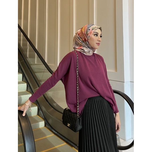 BATWING SWEATER MAGENTA GONEGANI