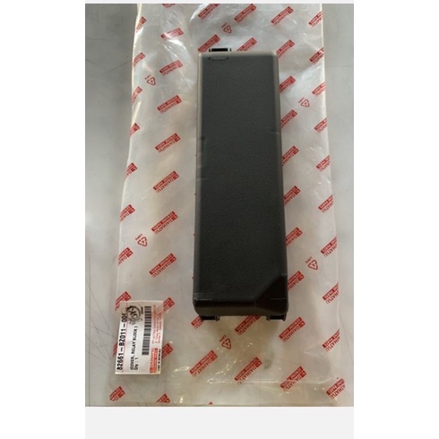 tutup cover box sekring avanza xenia lama original