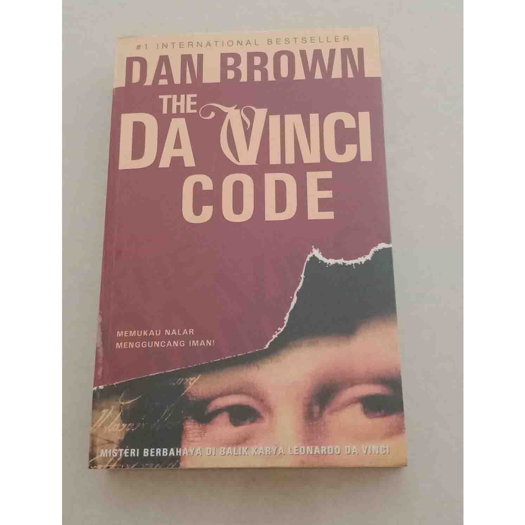 Buku bacaan / Komik / Novel THE DA VINCI CODE - DAN BROWN ll preloved
