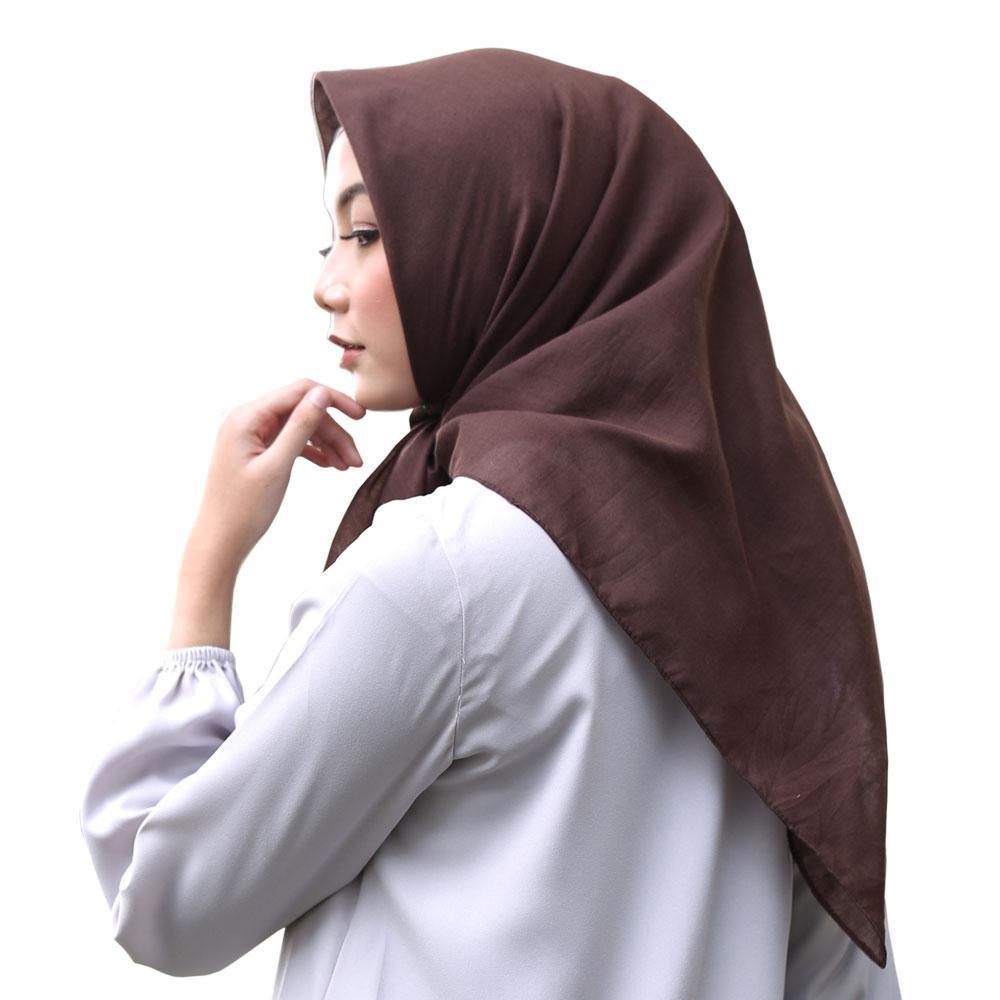 Elzatta Keisha Sadia Jilbab Kerudung Segiempat Polos Bahan Polycotton size 110x110cm-7