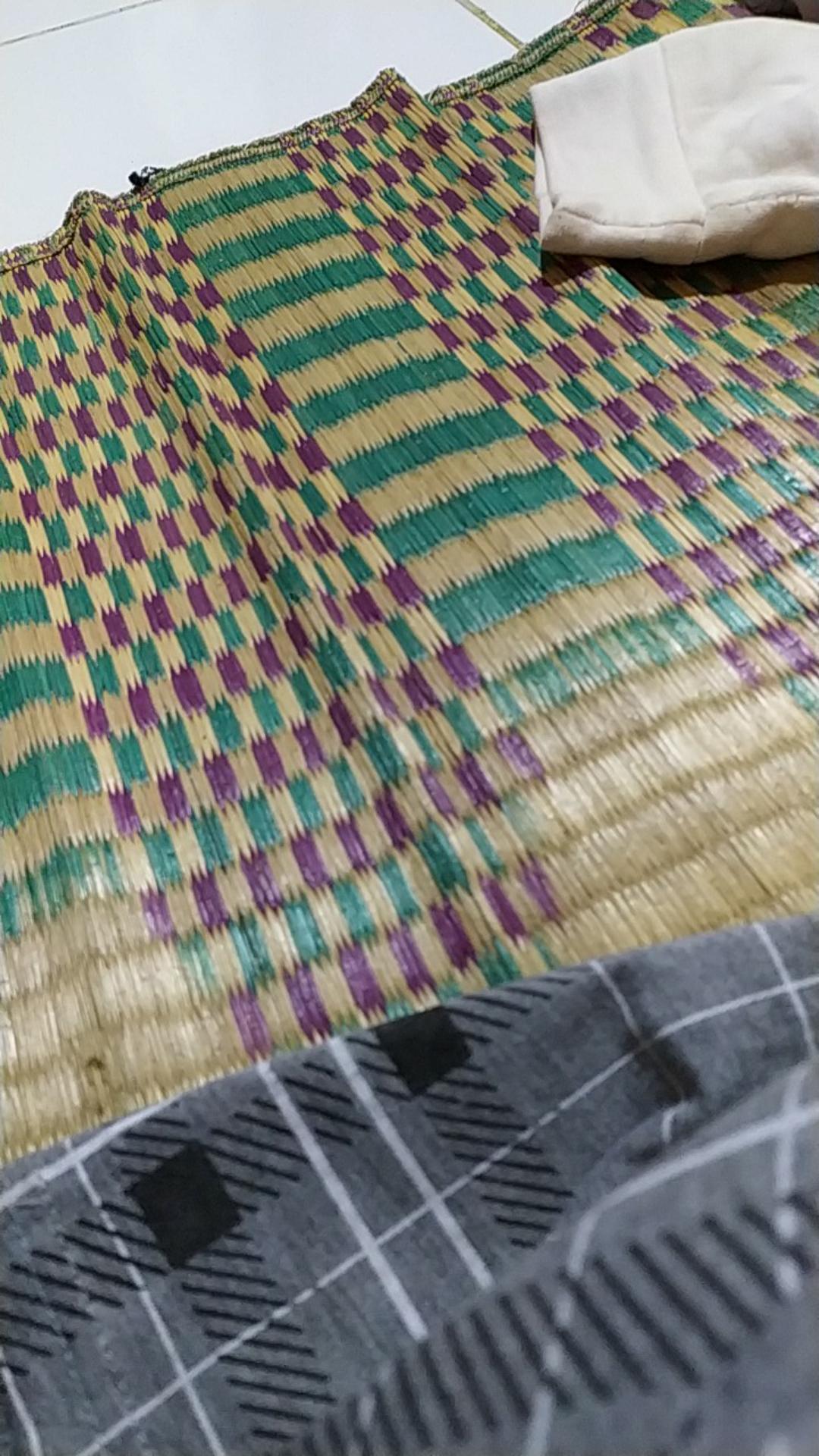 Cangkir Apel Plastik