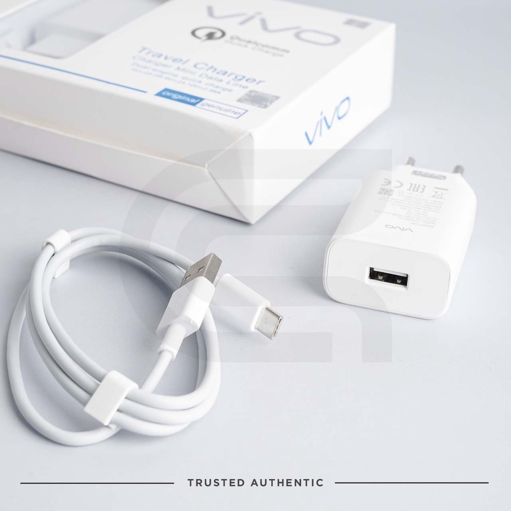 CHARGER VIVO FAST CHARGING TYPE C - VIVO FAST CHARGING TRAVEL CHARGER