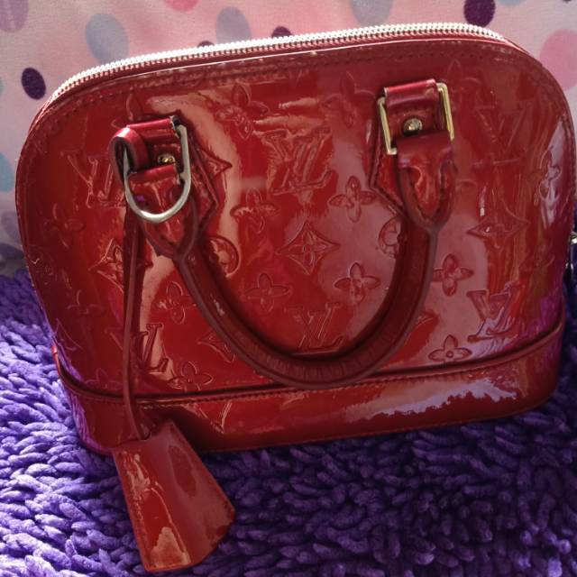 Lv Alma sudah ada no serinya