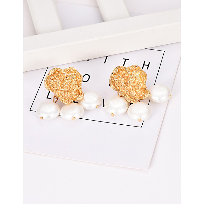 LRC Anting Tusuk Fashion Alloy Cat Feet Pearl Earrings F3457X