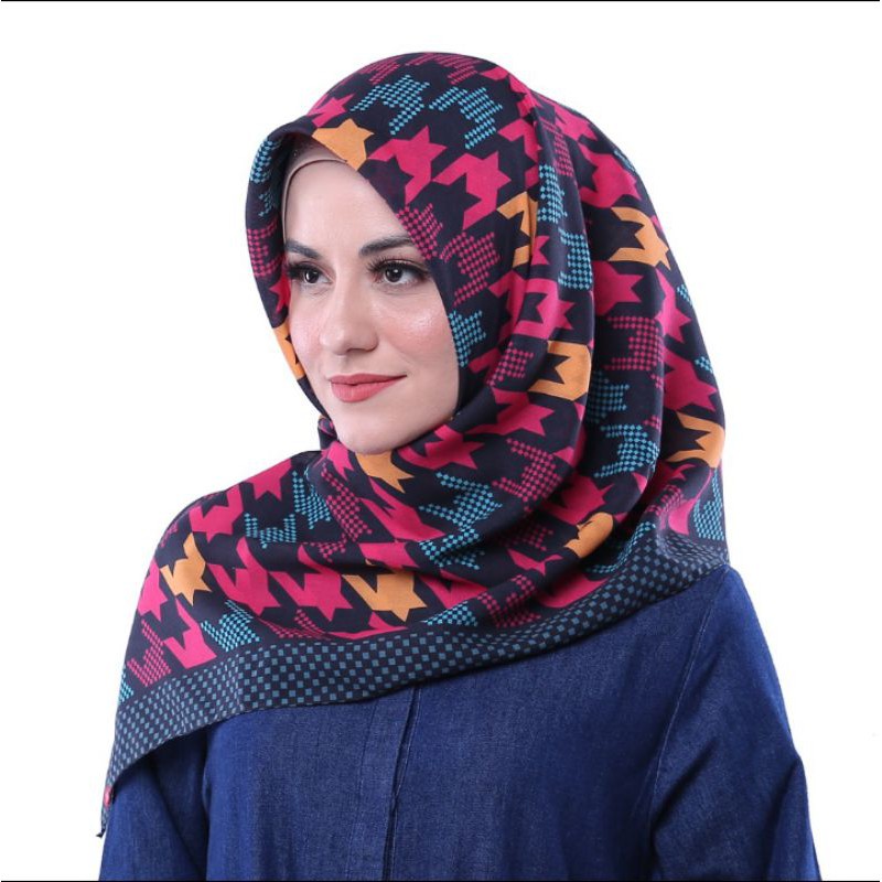 SALE..ZOYA PREMIUM TRIVA SCARF