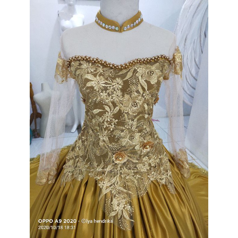 Gaun pengantin ekor bridal tumpal+payet dada dan leher