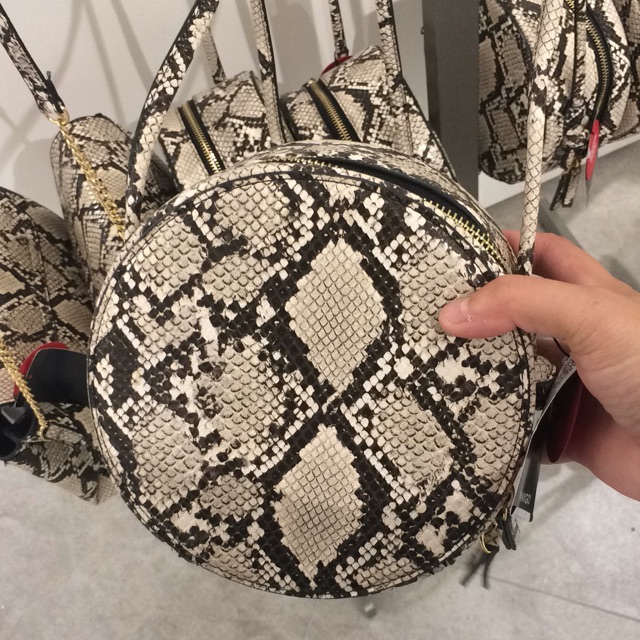 mango woven bag