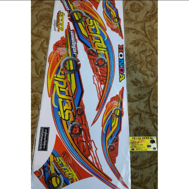Striping scoopy variasi thailand lis body honda scoopy