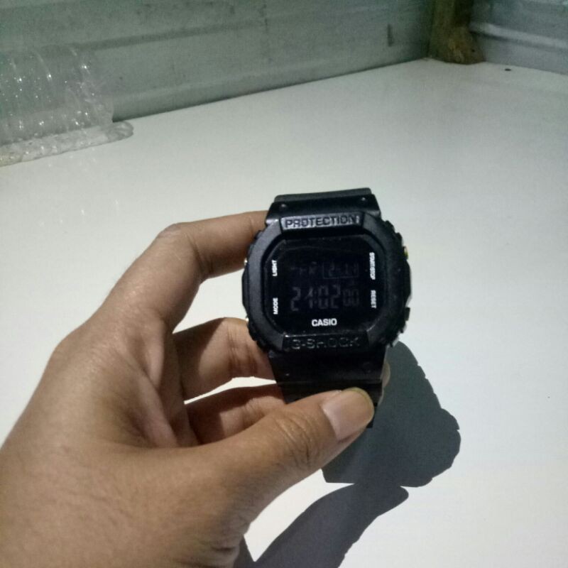 jam casio hitam classic