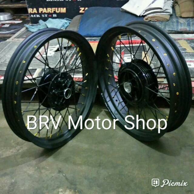 Velg Scorpio - Paketan Velg Scorpio Paketan Komplit Siap Pasang Tromol Ori Velg Ring 17