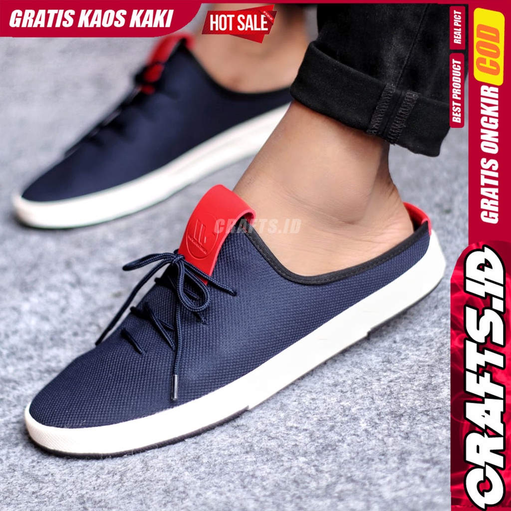 CRAFTS SUARES Sandal Sepatu Bustong Slop Hitam