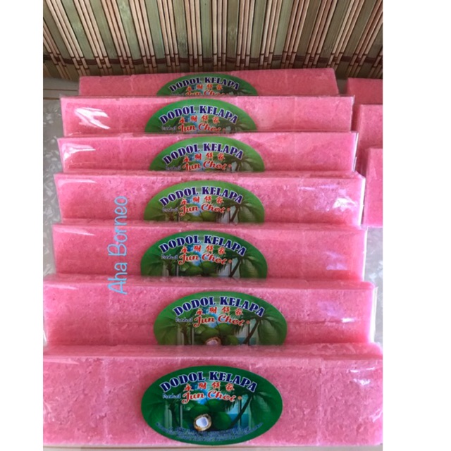 

Manisan Kelapa 10pcs / Dodol Kelapa / Jai Piang Khas Singkawang / Gula Gentar